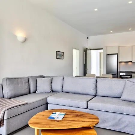 Summera Paros 别墅 *