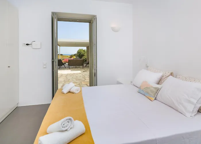 Summera Paros Chrisi Akti (Paros)